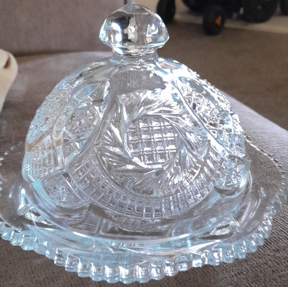 Glassware - Picture 2 of 5